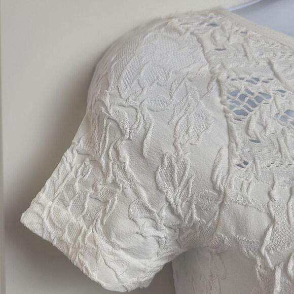 🎄5/$25🎄NWT- NOPHAT Top  - Picture 3 of 8